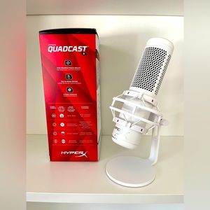 HyperX quadcast microphone